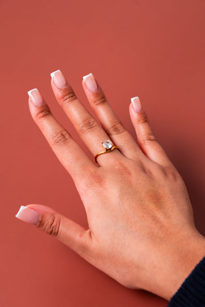 Amina Ring