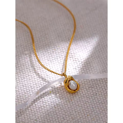 Safa Necklace